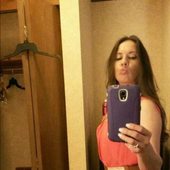 Meet your Posher, Maria - Picture 1 of 1